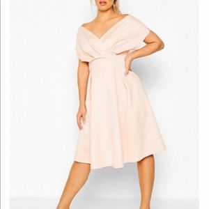 Boohoo size 18 off shoulder dress